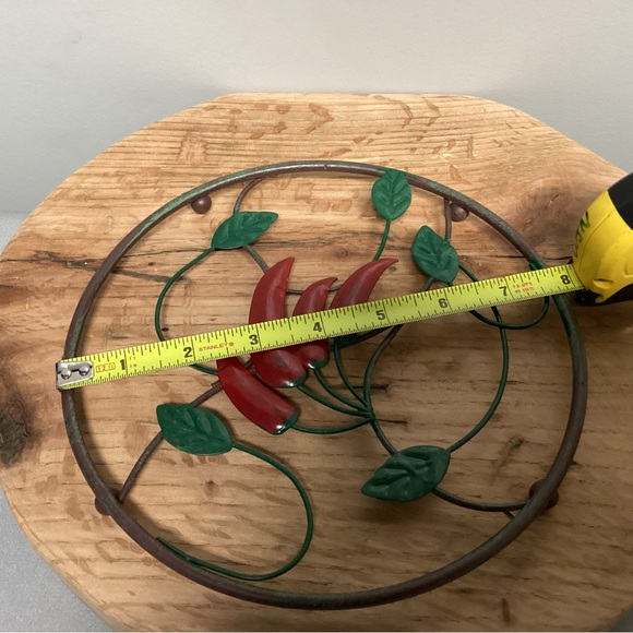 Vintage - Metal Crafted Hot Peppers Themed Trivet - Functional or Decor - Nice - Picture 5 of 6